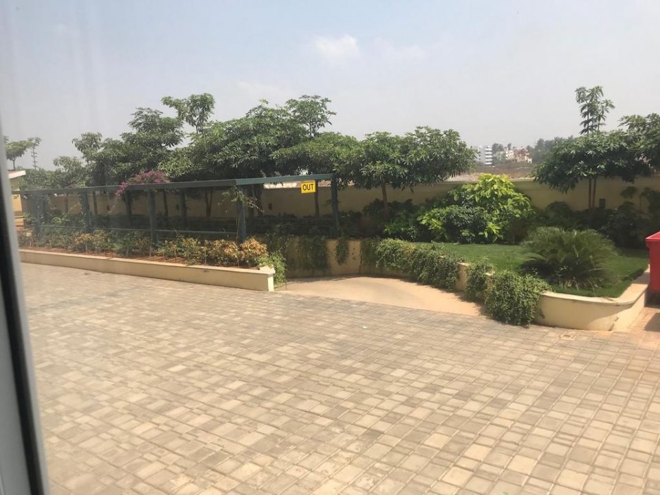 spacious 2 bhk flat for rent in regency la majada, hbr layout, hennur main road