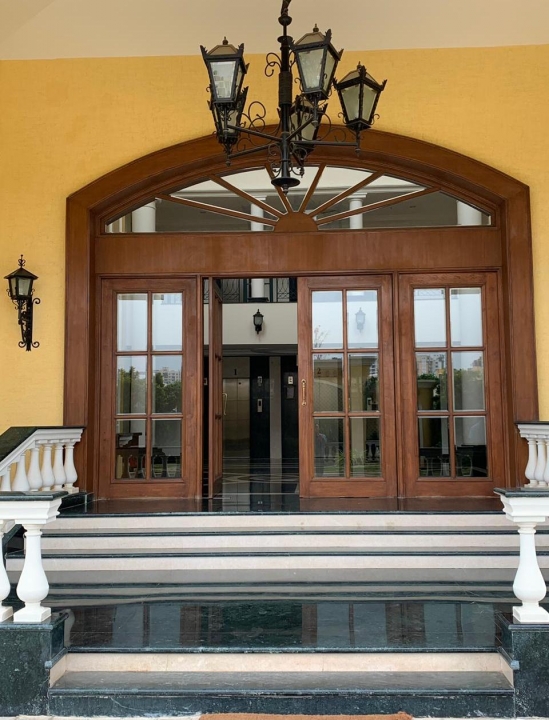 spacious 2 bhk flat for rent in regency la majada, hbr layout, hennur main road