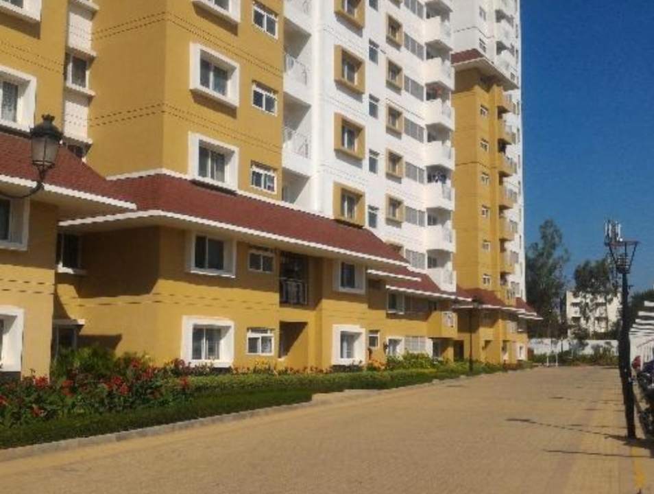 spacious 3 bhk flat for rent in mantri webcity, kothanur, hennur main road