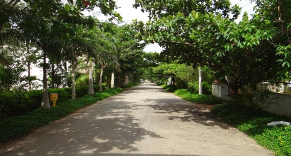 2310 sqft site in asha township