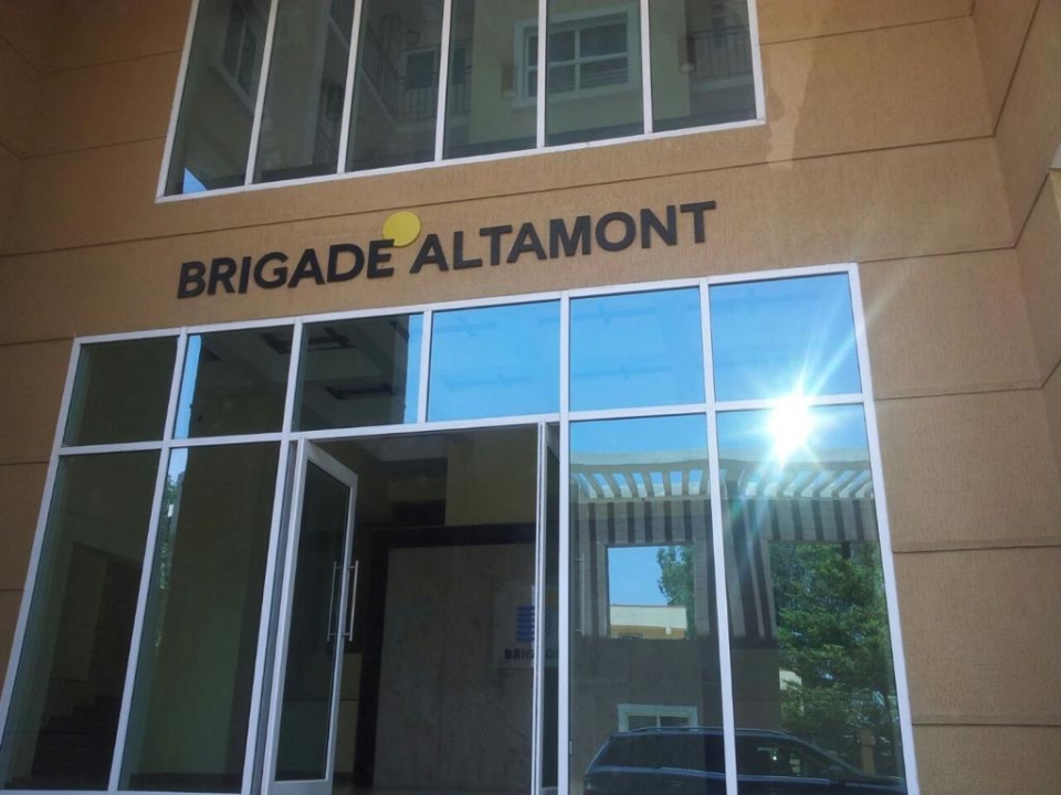 2 bhk semi furnished flat for sale in brigade altamont, k narayanapura, hennur main road,