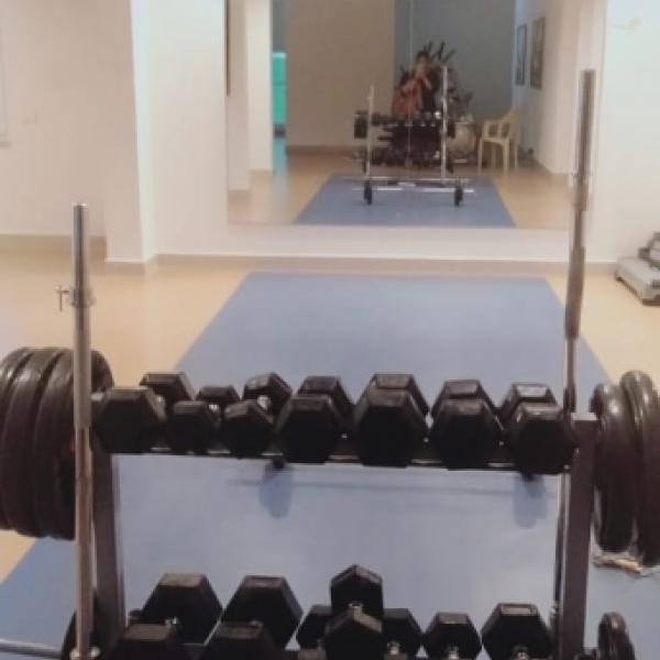 spacious 2 bhk flat for rent in regency la majada, hbr layout, hennur main road