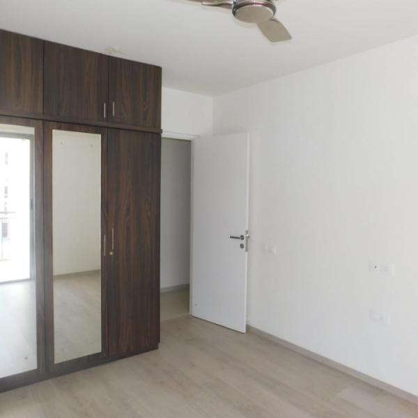 3 bhk flat for rent in hiranandani cypress, devanahalli