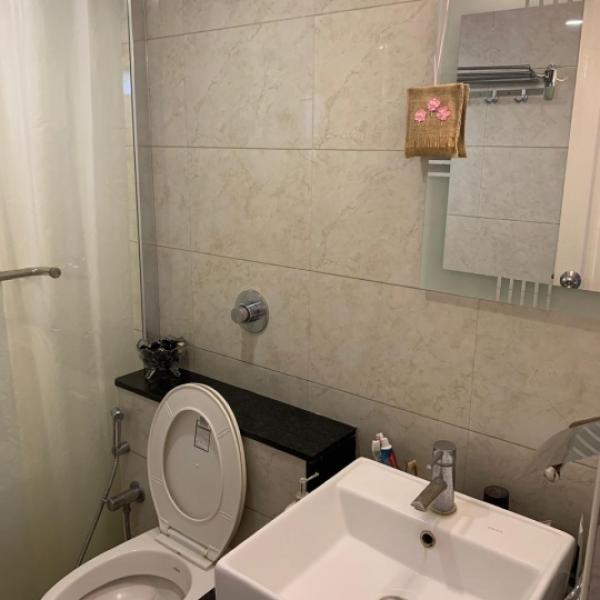  spacious 2 bhk flat for sale in goyal footprints, hegde nagar, thanisandra main road.